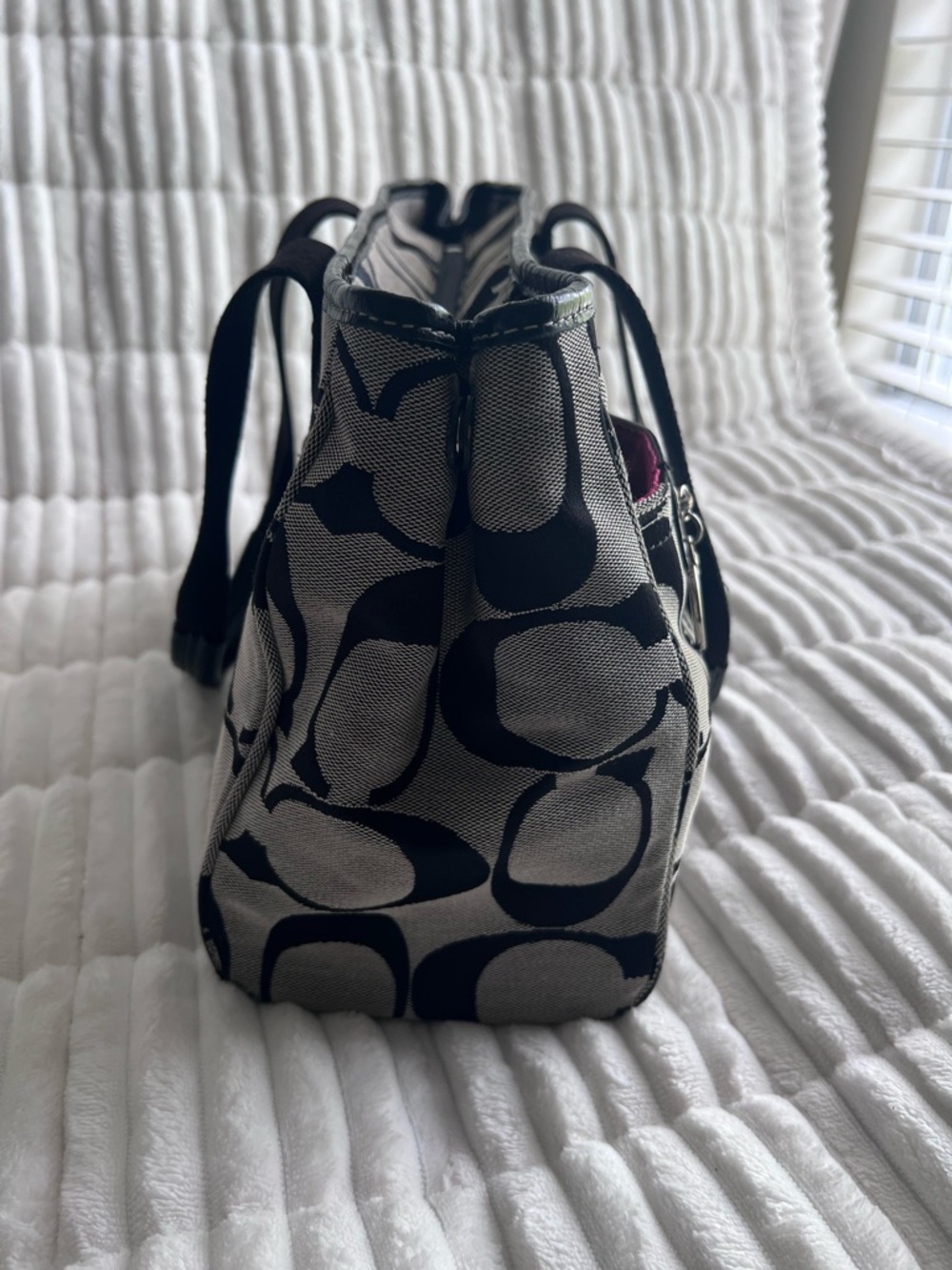 Coach Black and Gray Signature Canvas Tote Bag - Picture 4 of 16